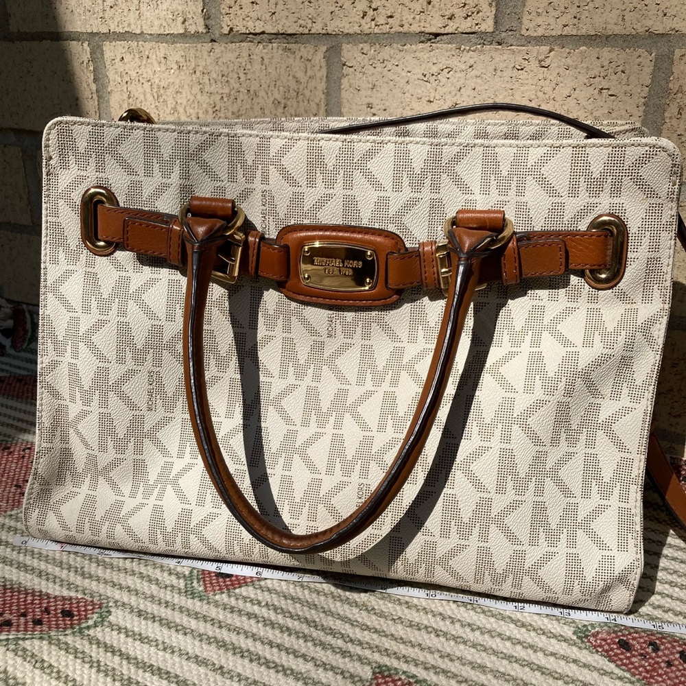 Michael Kors Vanilla Gold Belt Buckle Hamilton Tote Crossbody Satchel Bag Purse - Picture 15 of 17